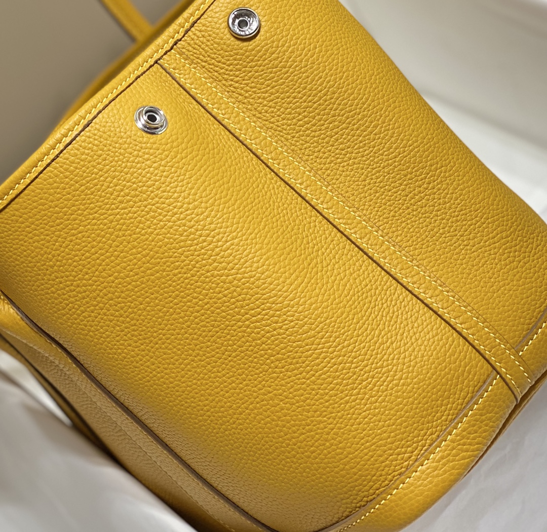 Hermes Garden Party 30cm Tote Handbag In Yellow Amber Clemence Leather